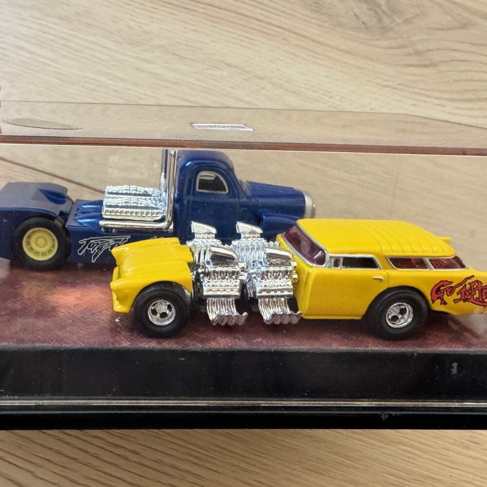 Hot Wheels Collectibles “Baur’s Beasts” Go-Mad & Torqued Off Die-Cast Set with D